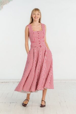 Second Breakfast Vest, Sleeveless, Red Gingham